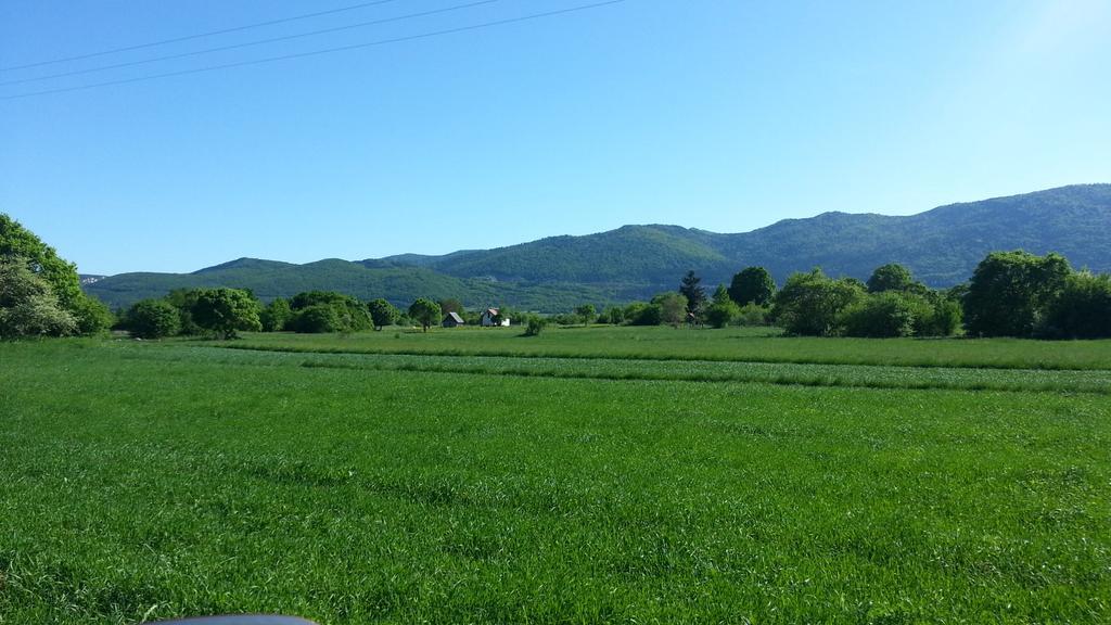 Gacka Valley Licko Lesce Exteriér fotografie