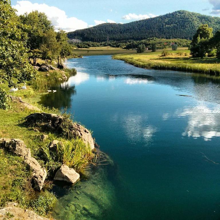 Gacka Valley Licko Lesce Exteriér fotografie